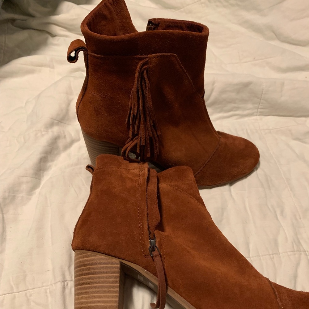 Lunata Suede Fringe Booties